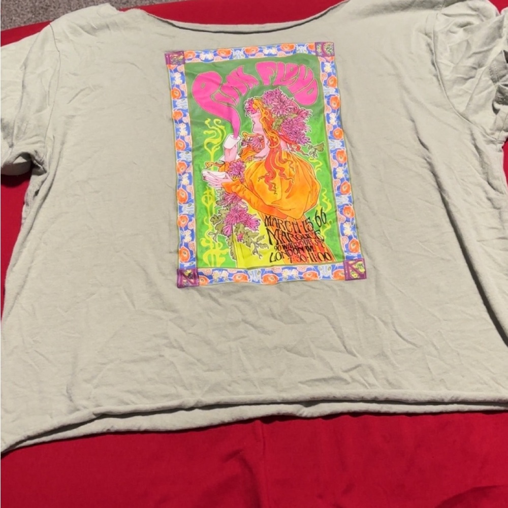 Aeropostale Beige Graphic Short Sleeve Tee